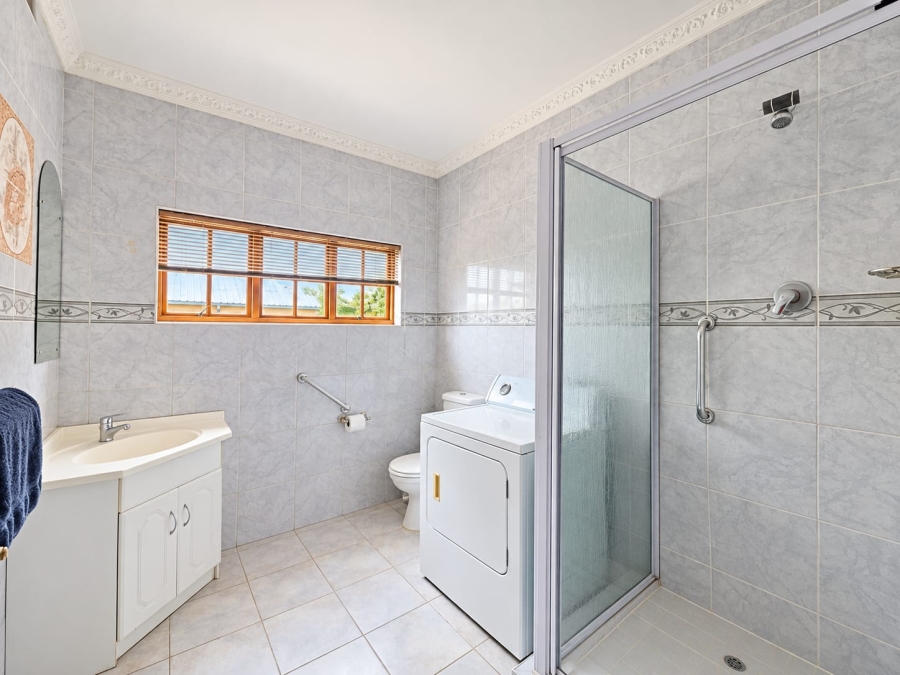 4 Bedroom Property for Sale in Ladybrand Free State